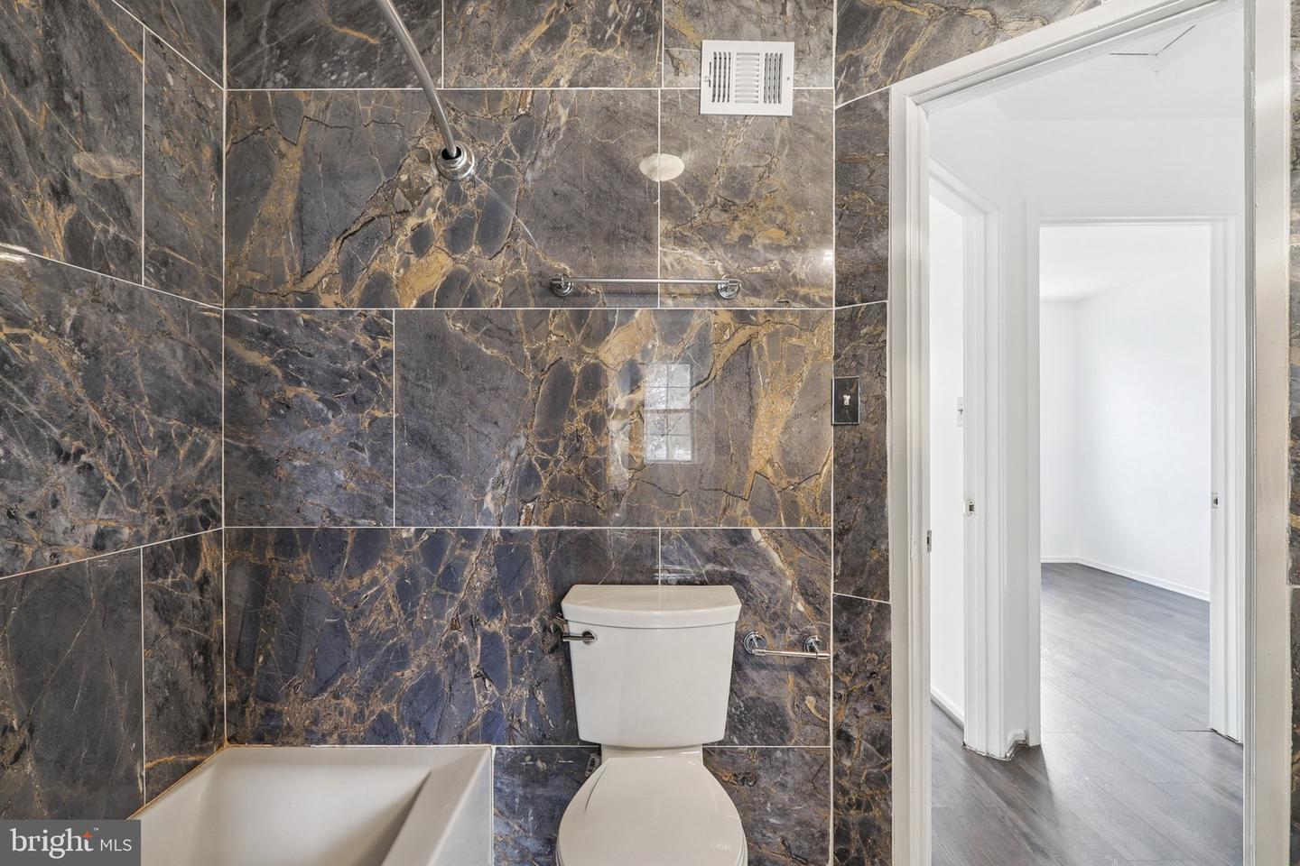 8703 VILLAGE GREEN CT, ALEXANDRIA, Virginia 22309, 3 Bedrooms Bedrooms, ,2 BathroomsBathrooms,Residential,For sale,8703 VILLAGE GREEN CT,VAFX2280554 MLS # VAFX2280554 8703 VILLAGE GREEN CT, ALEXANDRIA, Virginia 22309, 3 Bedrooms Bedrooms, ,2 BathroomsBathrooms,Residential,For sale,8703 VILLAGE GREEN CT,VAFX2280554 MLS # VAFX2280554