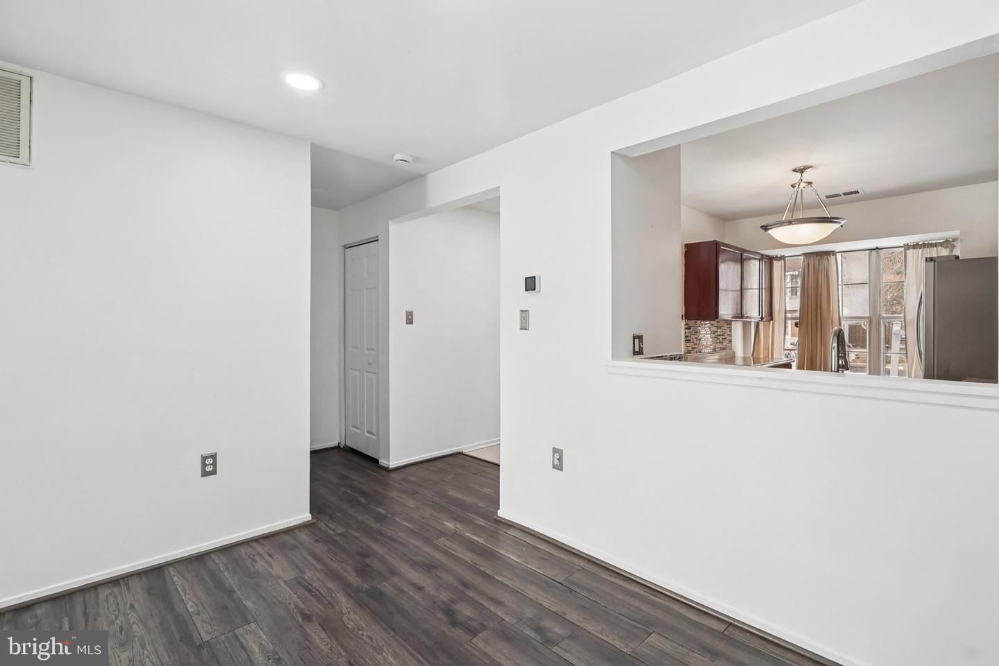 8703 VILLAGE GREEN CT, ALEXANDRIA, Virginia 22309, 3 Bedrooms Bedrooms, ,2 BathroomsBathrooms,Residential,For sale,8703 VILLAGE GREEN CT,VAFX2280554 MLS # VAFX2280554 8703 VILLAGE GREEN CT, ALEXANDRIA, Virginia 22309, 3 Bedrooms Bedrooms, ,2 BathroomsBathrooms,Residential,For sale,8703 VILLAGE GREEN CT,VAFX2280554 MLS # VAFX2280554