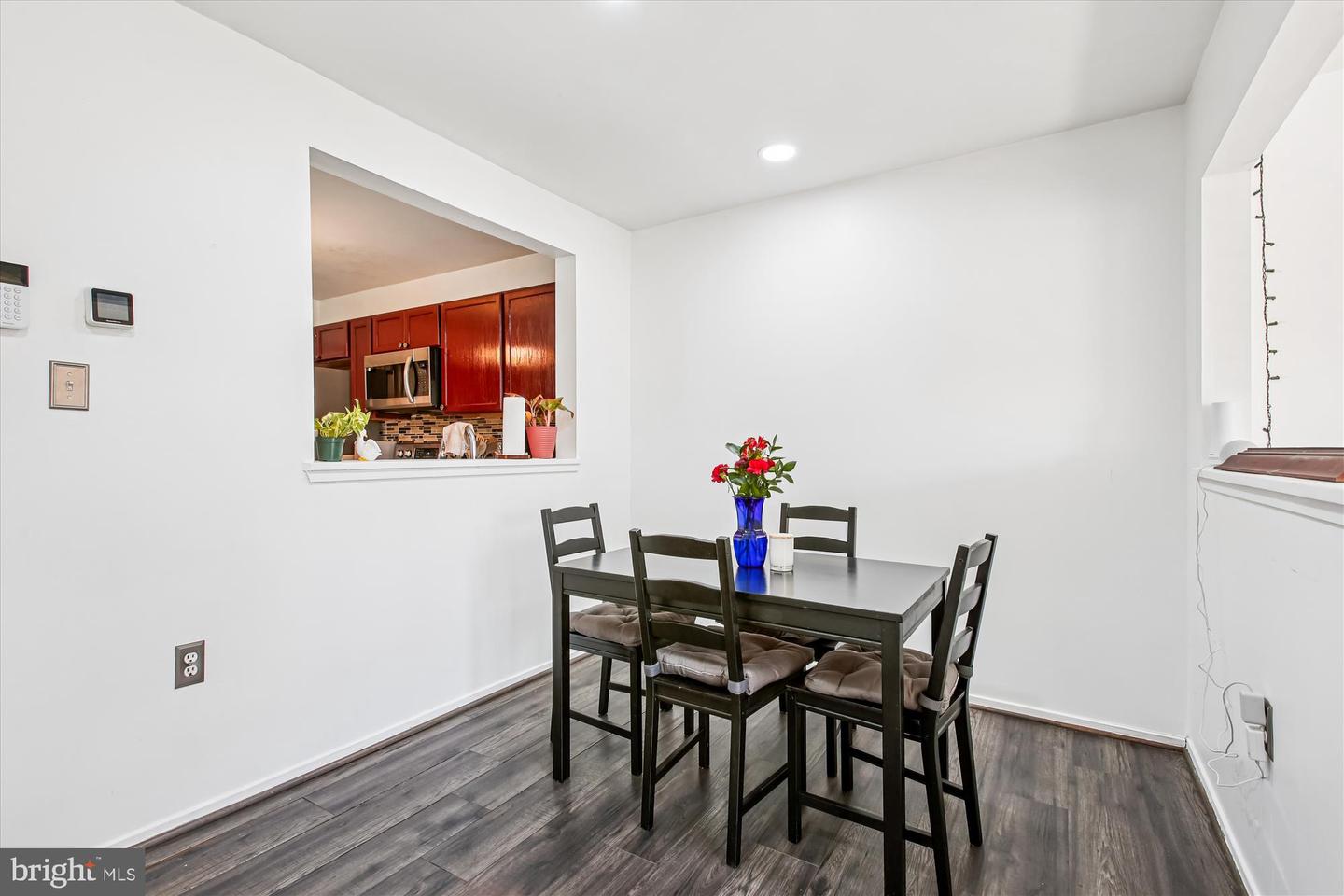 8703 VILLAGE GREEN CT, ALEXANDRIA, Virginia 22309, 3 Bedrooms Bedrooms, ,2 BathroomsBathrooms,Residential,For sale,8703 VILLAGE GREEN CT,VAFX2280554 MLS # VAFX2280554 8703 VILLAGE GREEN CT, ALEXANDRIA, Virginia 22309, 3 Bedrooms Bedrooms, ,2 BathroomsBathrooms,Residential,For sale,8703 VILLAGE GREEN CT,VAFX2280554 MLS # VAFX2280554