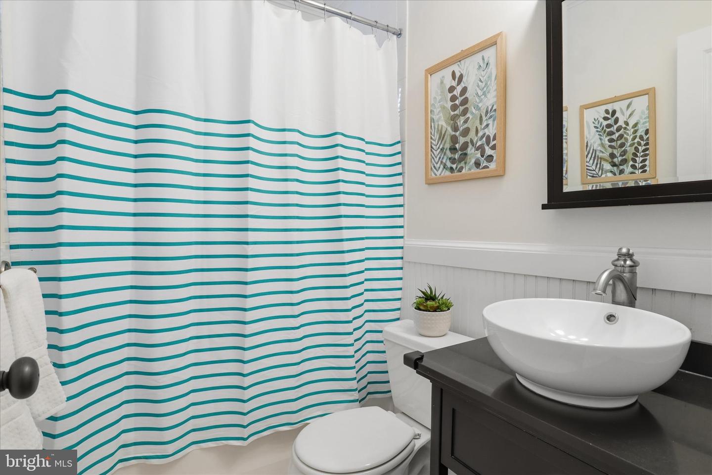 906 S WASHINGTON ST #211, ALEXANDRIA, Virginia 22314, 2 Bedrooms Bedrooms, ,1 BathroomBathrooms,Residential,For sale,906 S WASHINGTON ST #211,VAAX2052074 MLS # VAAX2052074 906 S WASHINGTON ST #211, ALEXANDRIA, Virginia 22314, 2 Bedrooms Bedrooms, ,1 BathroomBathrooms,Residential,For sale,906 S WASHINGTON ST #211,VAAX2052074 MLS # VAAX2052074