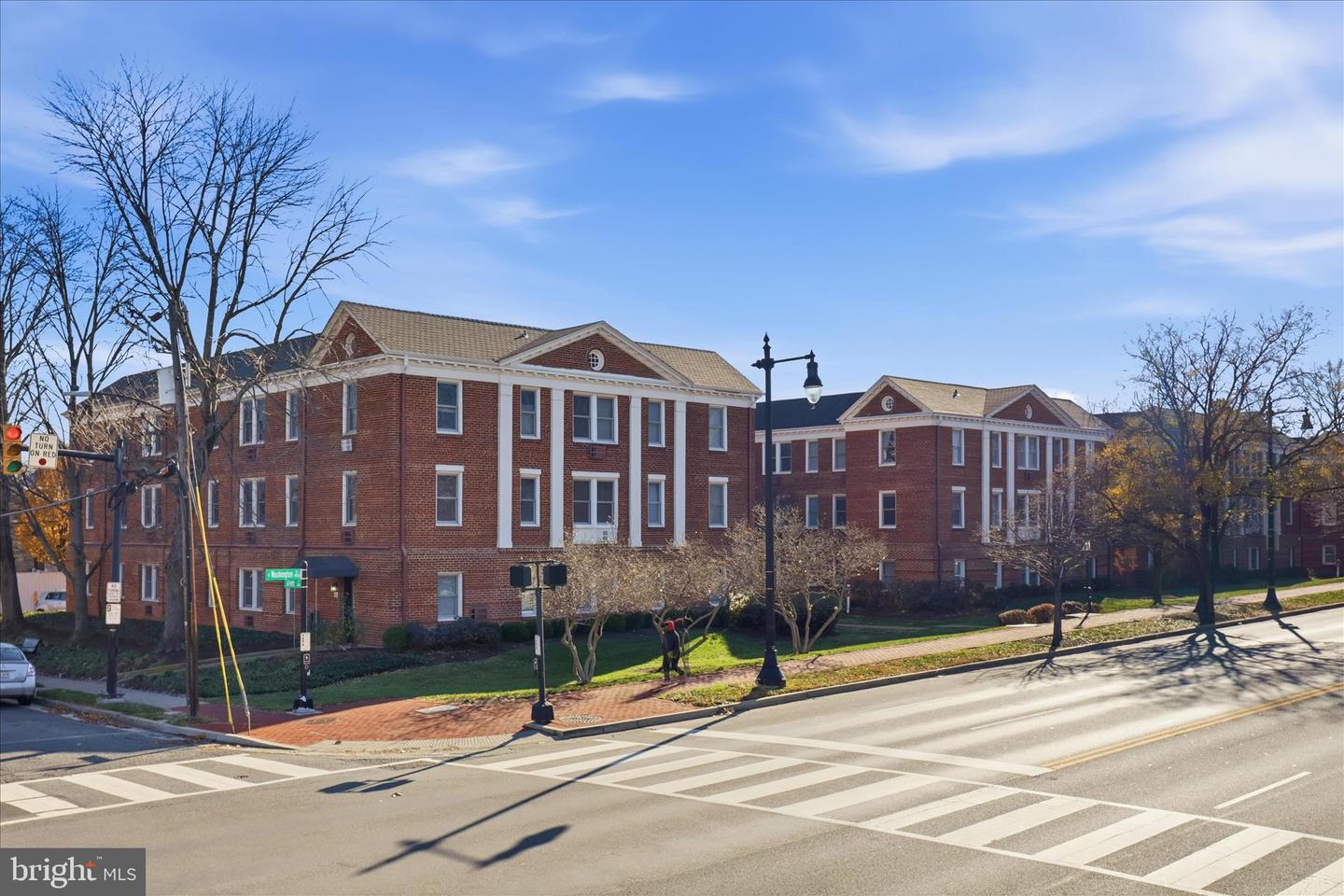 906 S WASHINGTON ST #211, ALEXANDRIA, Virginia 22314, 2 Bedrooms Bedrooms, ,1 BathroomBathrooms,Residential,For sale,906 S WASHINGTON ST #211,VAAX2052074 MLS # VAAX2052074 906 S WASHINGTON ST #211, ALEXANDRIA, Virginia 22314, 2 Bedrooms Bedrooms, ,1 BathroomBathrooms,Residential,For sale,906 S WASHINGTON ST #211,VAAX2052074 MLS # VAAX2052074