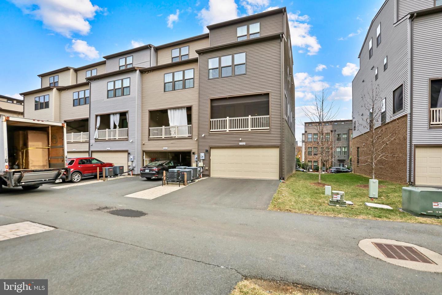 22315 TEES TER, ASHBURN, Virginia 20148, 5 Bedrooms Bedrooms, ,4 BathroomsBathrooms,Residential,For sale,22315 TEES TER,VALO2111756 MLS # VALO2111756 22315 TEES TER, ASHBURN, Virginia 20148, 5 Bedrooms Bedrooms, ,4 BathroomsBathrooms,Residential,For sale,22315 TEES TER,VALO2111756 MLS # VALO2111756