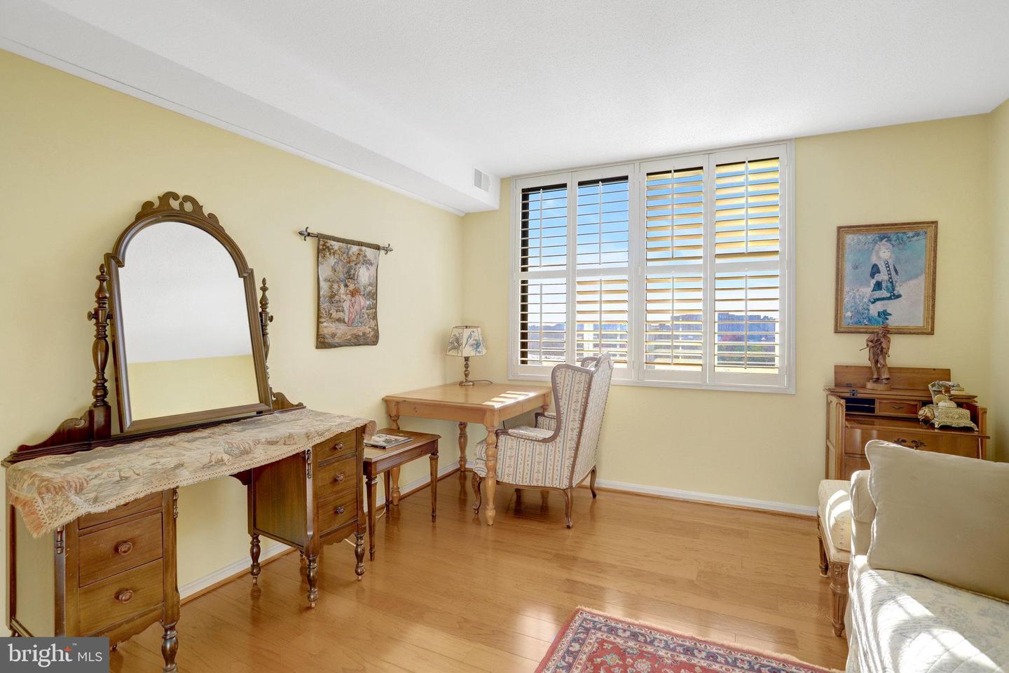 3713 S GEORGE MASON DR #1102, FALLS CHURCH, Virginia 22041, 3 Bedrooms Bedrooms, ,2 BathroomsBathrooms,Residential,For sale,3713 S GEORGE MASON DR #1102,VAFX2280792 MLS # VAFX2280792 3713 S GEORGE MASON DR #1102, FALLS CHURCH, Virginia 22041, 3 Bedrooms Bedrooms, ,2 BathroomsBathrooms,Residential,For sale,3713 S GEORGE MASON DR #1102,VAFX2280792 MLS # VAFX2280792