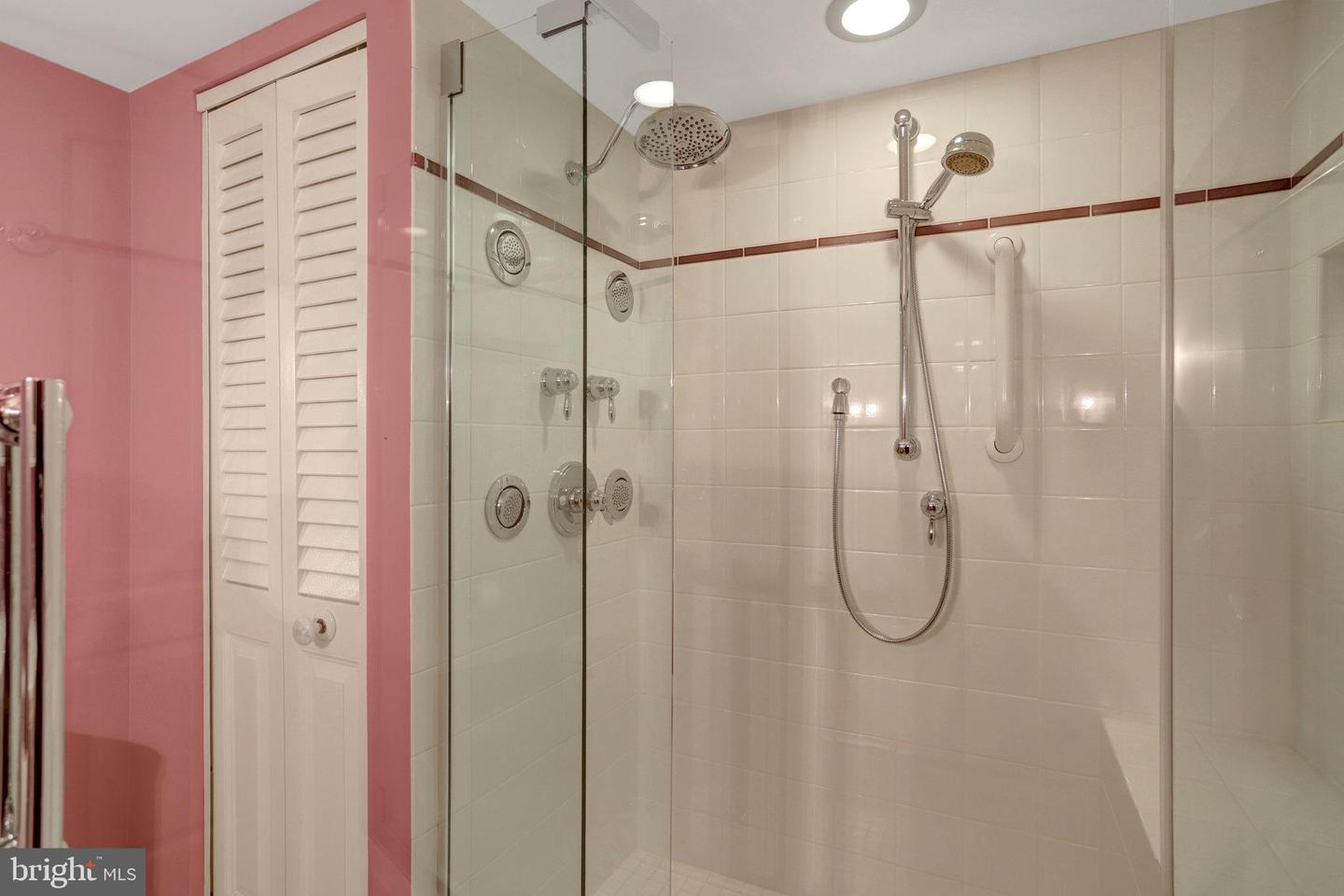 3713 S GEORGE MASON DR #1102, FALLS CHURCH, Virginia 22041, 3 Bedrooms Bedrooms, ,2 BathroomsBathrooms,Residential,For sale,3713 S GEORGE MASON DR #1102,VAFX2280792 MLS # VAFX2280792 3713 S GEORGE MASON DR #1102, FALLS CHURCH, Virginia 22041, 3 Bedrooms Bedrooms, ,2 BathroomsBathrooms,Residential,For sale,3713 S GEORGE MASON DR #1102,VAFX2280792 MLS # VAFX2280792