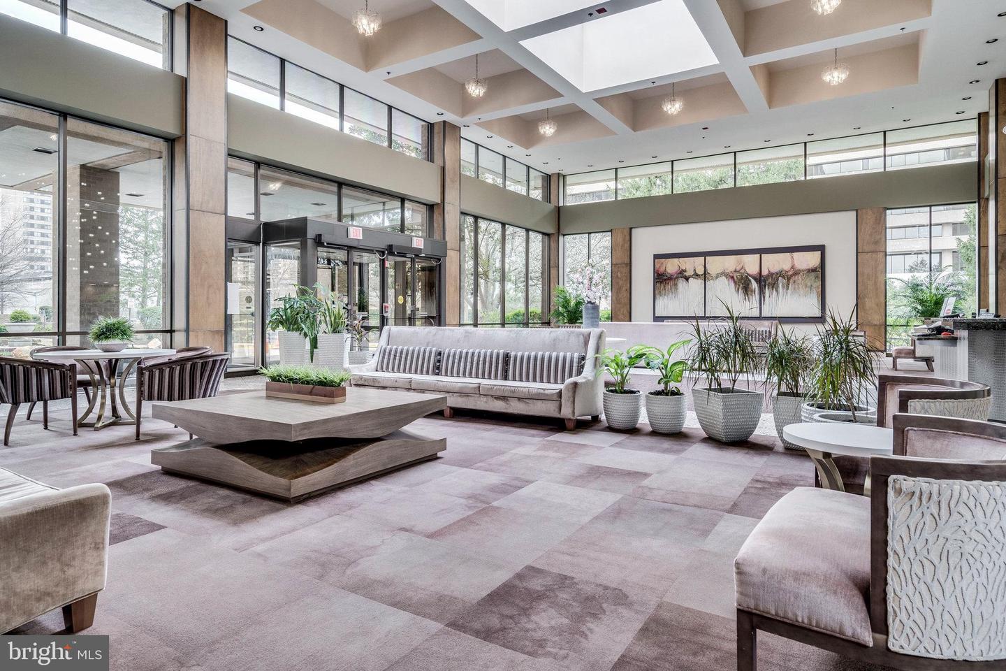 3713 S GEORGE MASON DR #1102, FALLS CHURCH, Virginia 22041, 3 Bedrooms Bedrooms, ,2 BathroomsBathrooms,Residential,For sale,3713 S GEORGE MASON DR #1102,VAFX2280792 MLS # VAFX2280792 3713 S GEORGE MASON DR #1102, FALLS CHURCH, Virginia 22041, 3 Bedrooms Bedrooms, ,2 BathroomsBathrooms,Residential,For sale,3713 S GEORGE MASON DR #1102,VAFX2280792 MLS # VAFX2280792