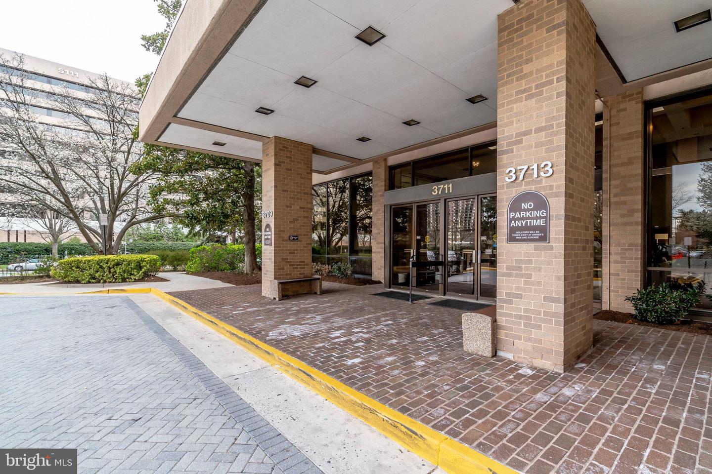 3713 S GEORGE MASON DR #1102, FALLS CHURCH, Virginia 22041, 3 Bedrooms Bedrooms, ,2 BathroomsBathrooms,Residential,For sale,3713 S GEORGE MASON DR #1102,VAFX2280792 MLS # VAFX2280792 3713 S GEORGE MASON DR #1102, FALLS CHURCH, Virginia 22041, 3 Bedrooms Bedrooms, ,2 BathroomsBathrooms,Residential,For sale,3713 S GEORGE MASON DR #1102,VAFX2280792 MLS # VAFX2280792