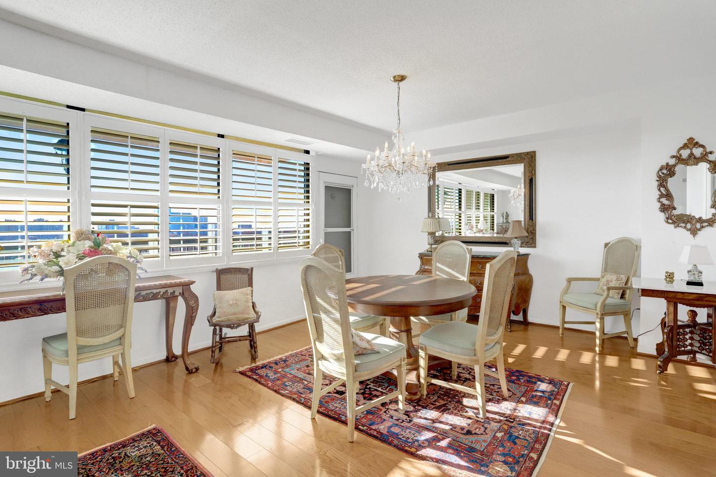 3713 S GEORGE MASON DR #1102, FALLS CHURCH, Virginia 22041, 3 Bedrooms Bedrooms, ,2 BathroomsBathrooms,Residential,For sale,3713 S GEORGE MASON DR #1102,VAFX2280792 MLS # VAFX2280792 3713 S GEORGE MASON DR #1102, FALLS CHURCH, Virginia 22041, 3 Bedrooms Bedrooms, ,2 BathroomsBathrooms,Residential,For sale,3713 S GEORGE MASON DR #1102,VAFX2280792 MLS # VAFX2280792