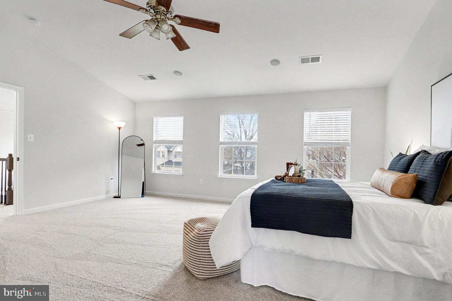 48 HAMSTEAD RD, FREDERICKSBURG, Virginia 22405, 4 Bedrooms Bedrooms, ,2 BathroomsBathrooms,Residential,For sale,48 HAMSTEAD RD,VAST2044500 MLS # VAST2044500