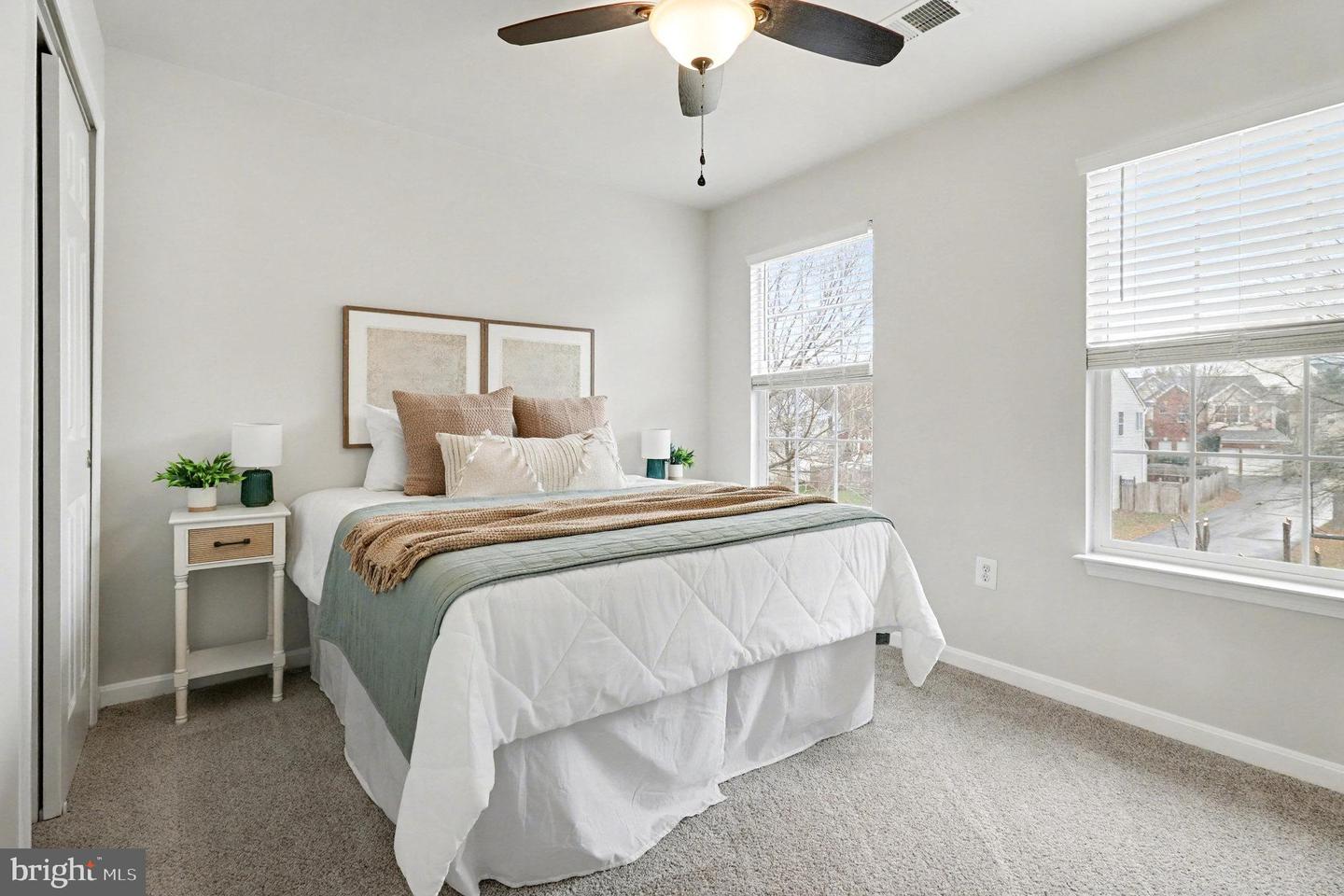 48 HAMSTEAD RD, FREDERICKSBURG, Virginia 22405, 4 Bedrooms Bedrooms, ,2 BathroomsBathrooms,Residential,For sale,48 HAMSTEAD RD,VAST2044500 MLS # VAST2044500