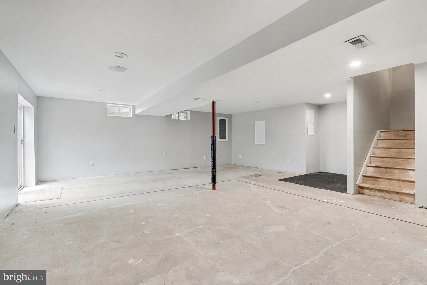 48 HAMSTEAD RD, FREDERICKSBURG, Virginia 22405, 4 Bedrooms Bedrooms, ,2 BathroomsBathrooms,Residential,For sale,48 HAMSTEAD RD,VAST2044500 MLS # VAST2044500