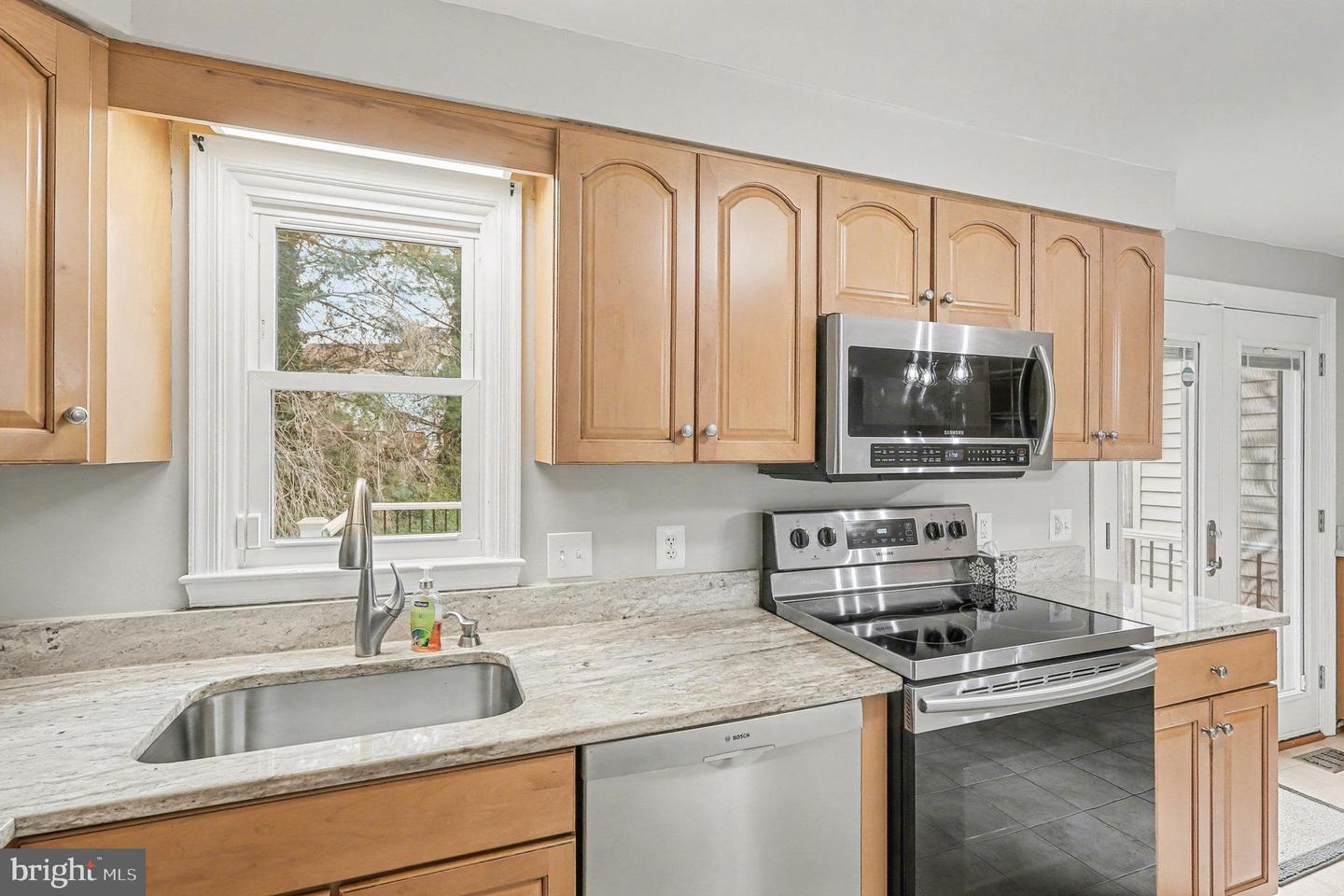 1904 POHICK CREEK CT, WOODBRIDGE, Virginia 22192, 3 Bedrooms Bedrooms, ,2 BathroomsBathrooms,Residential,For sale,1904 POHICK CREEK CT,VAPW2108512 MLS # VAPW2108512 1904 POHICK CREEK CT, WOODBRIDGE, Virginia 22192, 3 Bedrooms Bedrooms, ,2 BathroomsBathrooms,Residential,For sale,1904 POHICK CREEK CT,VAPW2108512 MLS # VAPW2108512