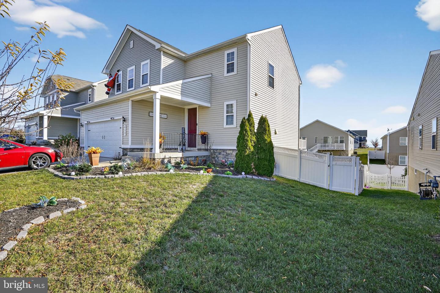 433 TOWN RUN LN, STEPHENS CITY, Virginia 22655, 3 Bedrooms Bedrooms, ,3 BathroomsBathrooms,Residential,For sale,433 TOWN RUN LN,VAFV2038292 MLS # VAFV2038292 433 TOWN RUN LN, STEPHENS CITY, Virginia 22655, 3 Bedrooms Bedrooms, ,3 BathroomsBathrooms,Residential,For sale,433 TOWN RUN LN,VAFV2038292 MLS # VAFV2038292