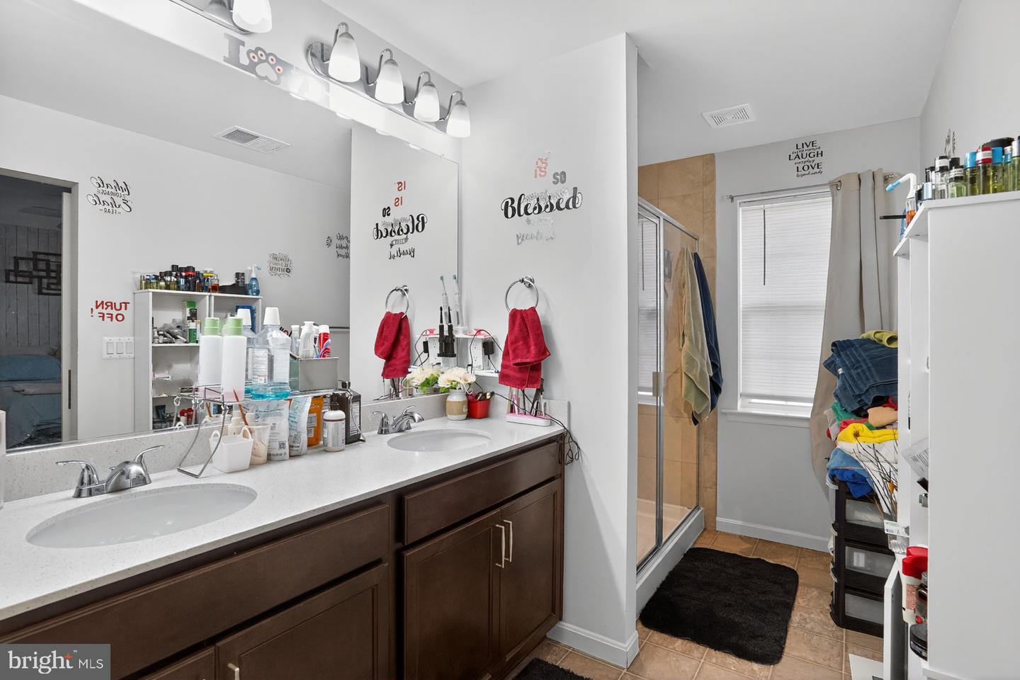 433 TOWN RUN LN, STEPHENS CITY, Virginia 22655, 3 Bedrooms Bedrooms, ,3 BathroomsBathrooms,Residential,For sale,433 TOWN RUN LN,VAFV2038292 MLS # VAFV2038292 433 TOWN RUN LN, STEPHENS CITY, Virginia 22655, 3 Bedrooms Bedrooms, ,3 BathroomsBathrooms,Residential,For sale,433 TOWN RUN LN,VAFV2038292 MLS # VAFV2038292