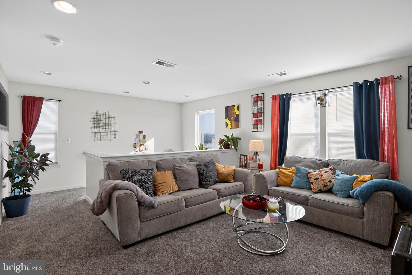 433 TOWN RUN LN, STEPHENS CITY, Virginia 22655, 3 Bedrooms Bedrooms, ,3 BathroomsBathrooms,Residential,For sale,433 TOWN RUN LN,VAFV2038292 MLS # VAFV2038292 433 TOWN RUN LN, STEPHENS CITY, Virginia 22655, 3 Bedrooms Bedrooms, ,3 BathroomsBathrooms,Residential,For sale,433 TOWN RUN LN,VAFV2038292 MLS # VAFV2038292