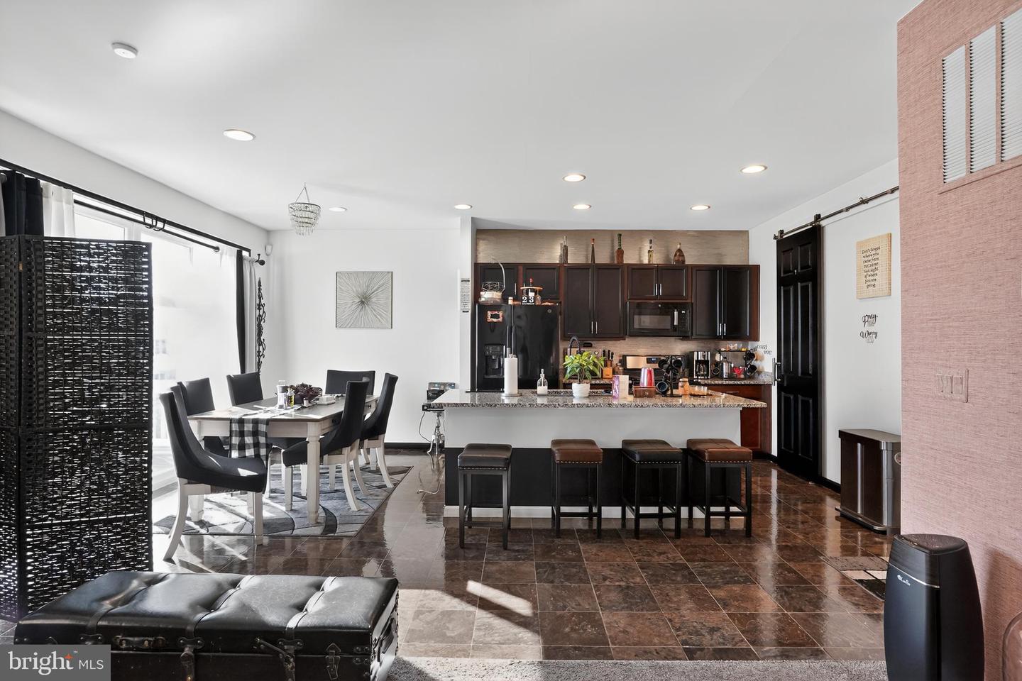 433 TOWN RUN LN, STEPHENS CITY, Virginia 22655, 3 Bedrooms Bedrooms, ,3 BathroomsBathrooms,Residential,For sale,433 TOWN RUN LN,VAFV2038292 MLS # VAFV2038292 433 TOWN RUN LN, STEPHENS CITY, Virginia 22655, 3 Bedrooms Bedrooms, ,3 BathroomsBathrooms,Residential,For sale,433 TOWN RUN LN,VAFV2038292 MLS # VAFV2038292