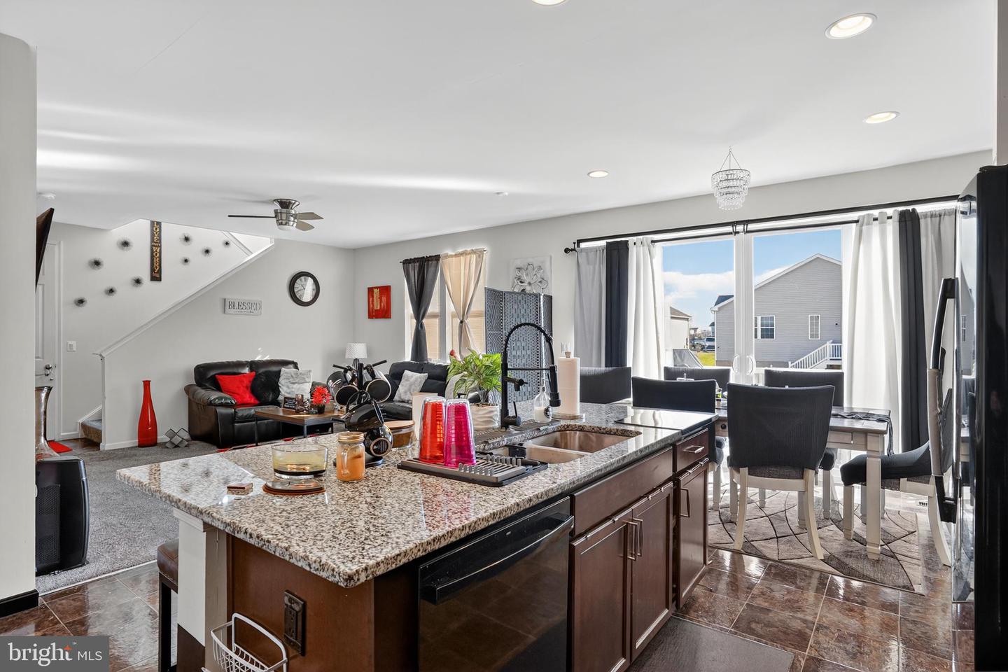 433 TOWN RUN LN, STEPHENS CITY, Virginia 22655, 3 Bedrooms Bedrooms, ,3 BathroomsBathrooms,Residential,For sale,433 TOWN RUN LN,VAFV2038292 MLS # VAFV2038292 433 TOWN RUN LN, STEPHENS CITY, Virginia 22655, 3 Bedrooms Bedrooms, ,3 BathroomsBathrooms,Residential,For sale,433 TOWN RUN LN,VAFV2038292 MLS # VAFV2038292