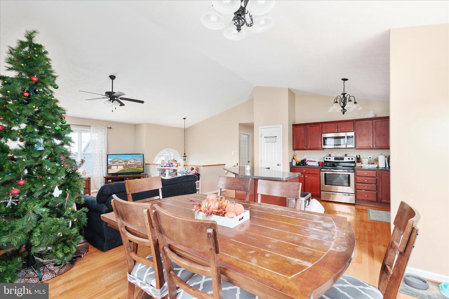 1207 ODEN ST, FRONT ROYAL, Virginia 22630, 3 Bedrooms Bedrooms, ,3 BathroomsBathrooms,Residential,For sale,1207 ODEN ST,VAWR2012888 MLS # VAWR2012888 1207 ODEN ST, FRONT ROYAL, Virginia 22630, 3 Bedrooms Bedrooms, ,3 BathroomsBathrooms,Residential,For sale,1207 ODEN ST,VAWR2012888 MLS # VAWR2012888