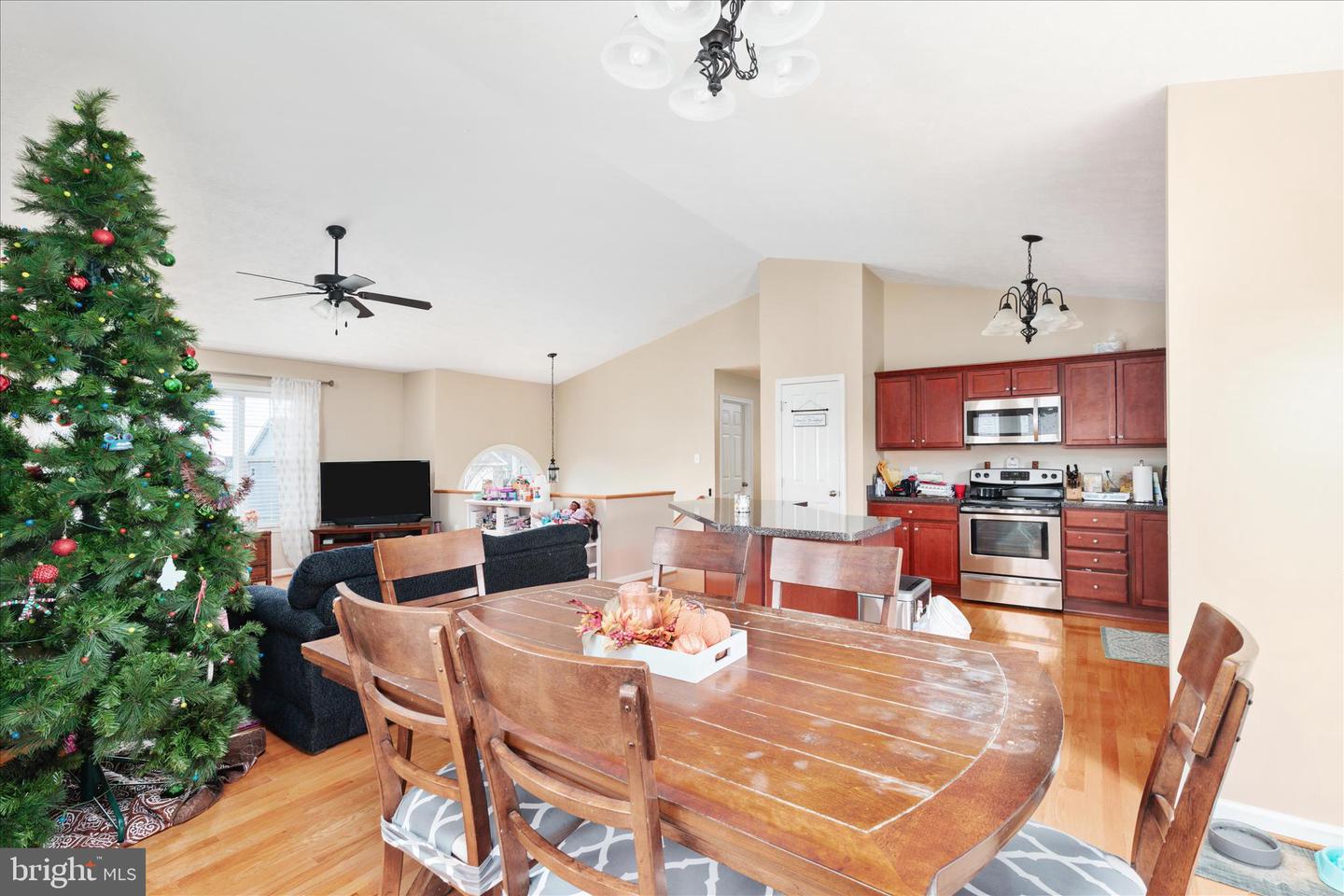 1207 ODEN ST, FRONT ROYAL, Virginia 22630, 3 Bedrooms Bedrooms, ,3 BathroomsBathrooms,Residential,For sale,1207 ODEN ST,VAWR2012888 MLS # VAWR2012888 1207 ODEN ST, FRONT ROYAL, Virginia 22630, 3 Bedrooms Bedrooms, ,3 BathroomsBathrooms,Residential,For sale,1207 ODEN ST,VAWR2012888 MLS # VAWR2012888