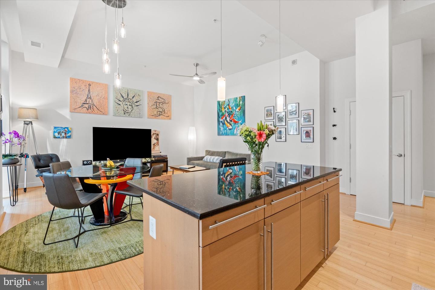 2425 L ST NW #324, WASHINGTON, District Of Columbia 20037, 1 Bedroom Bedrooms, ,1 BathroomBathrooms,Residential,For sale,2425 L ST NW #324,DCDC2233782 MLS # DCDC2233782 2425 L ST NW #324, WASHINGTON, District Of Columbia 20037, 1 Bedroom Bedrooms, ,1 BathroomBathrooms,Residential,For sale,2425 L ST NW #324,DCDC2233782 MLS # DCDC2233782