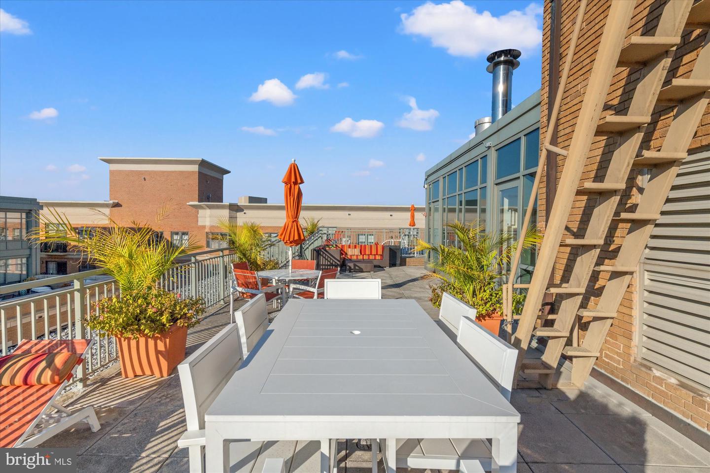 2425 L ST NW #324, WASHINGTON, District Of Columbia 20037, 1 Bedroom Bedrooms, ,1 BathroomBathrooms,Residential,For sale,2425 L ST NW #324,DCDC2233782 MLS # DCDC2233782 2425 L ST NW #324, WASHINGTON, District Of Columbia 20037, 1 Bedroom Bedrooms, ,1 BathroomBathrooms,Residential,For sale,2425 L ST NW #324,DCDC2233782 MLS # DCDC2233782