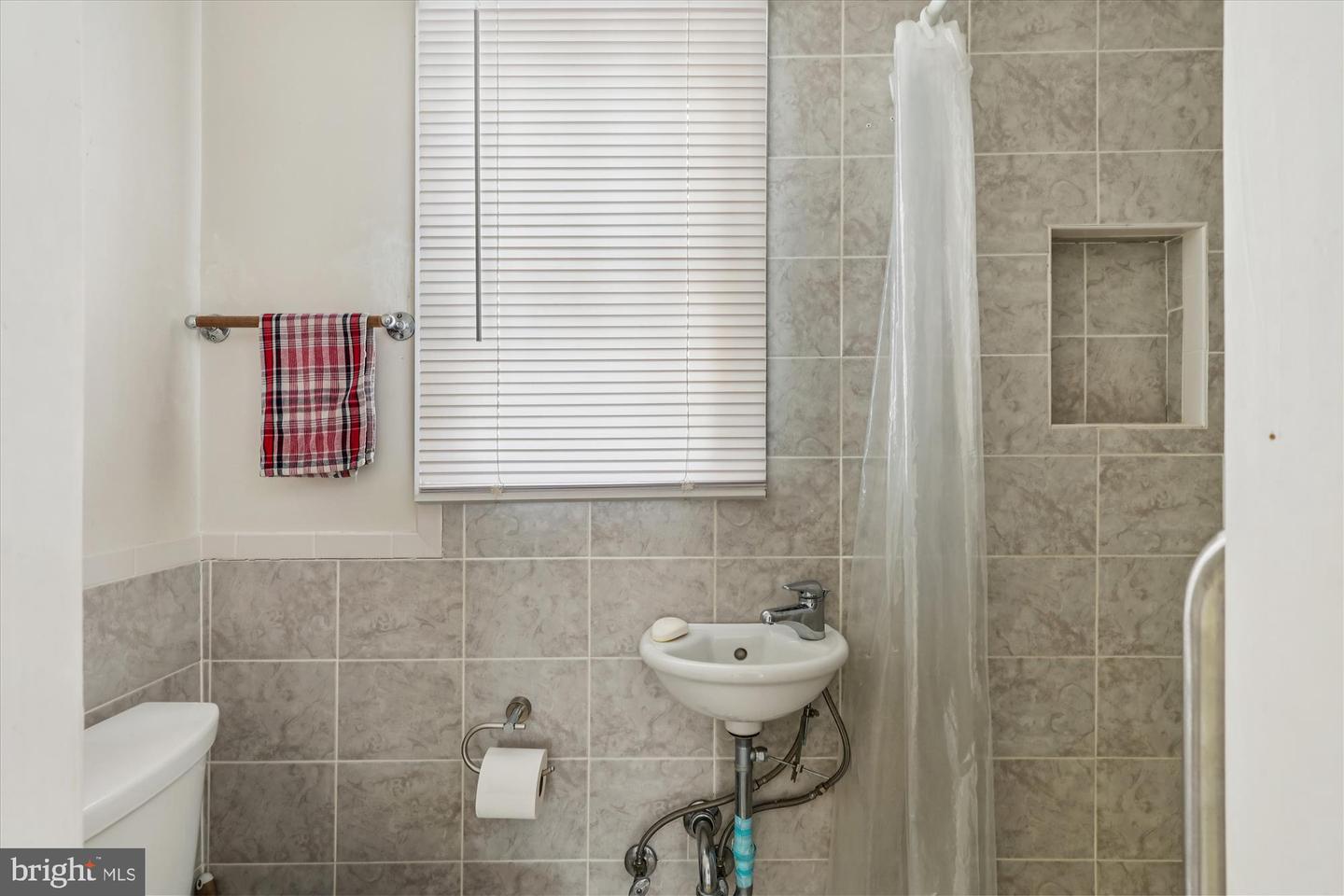 4900 41ST ST NW, WASHINGTON, District Of Columbia 20016, 4 Bedrooms Bedrooms, ,3 BathroomsBathrooms,Residential,For sale,4900 41ST ST NW,DCDC2233794 MLS # DCDC2233794 4900 41ST ST NW, WASHINGTON, District Of Columbia 20016, 4 Bedrooms Bedrooms, ,3 BathroomsBathrooms,Residential,For sale,4900 41ST ST NW,DCDC2233794 MLS # DCDC2233794