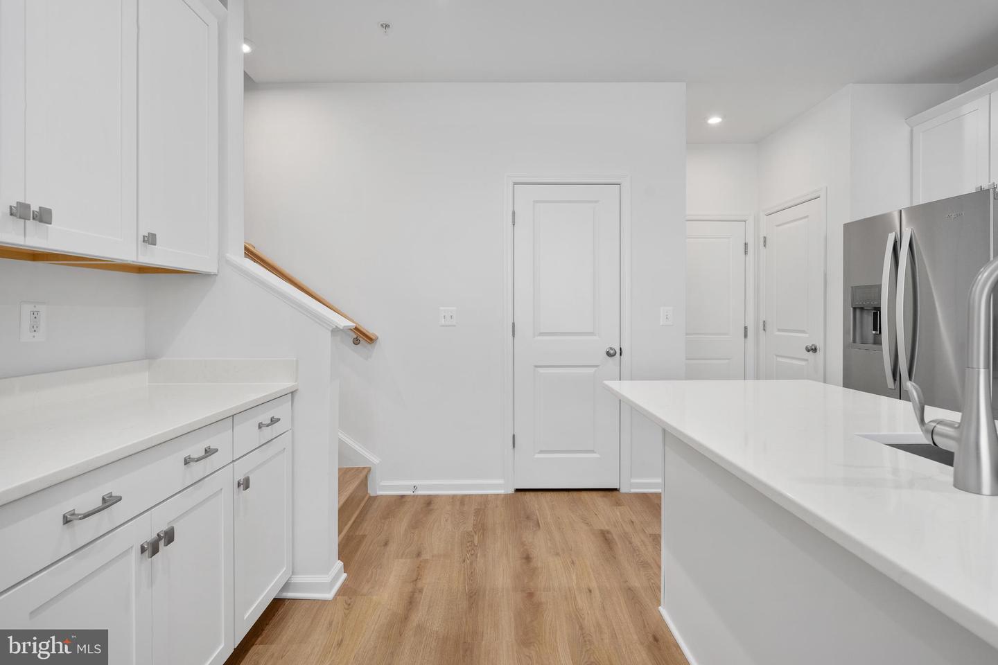 2536 NEABSCO COMMON PL, WOODBRIDGE, Virginia 22191, 2 Bedrooms Bedrooms, ,2 BathroomsBathrooms,Residential,For sale,2536 NEABSCO COMMON PL,VAPW2108664 MLS # VAPW2108664