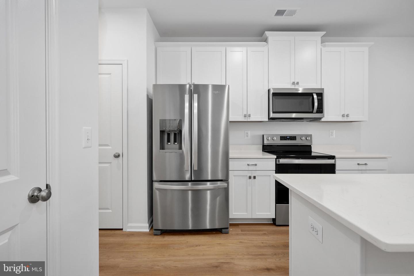 2536 NEABSCO COMMON PL, WOODBRIDGE, Virginia 22191, 2 Bedrooms Bedrooms, ,2 BathroomsBathrooms,Residential,For sale,2536 NEABSCO COMMON PL,VAPW2108664 MLS # VAPW2108664