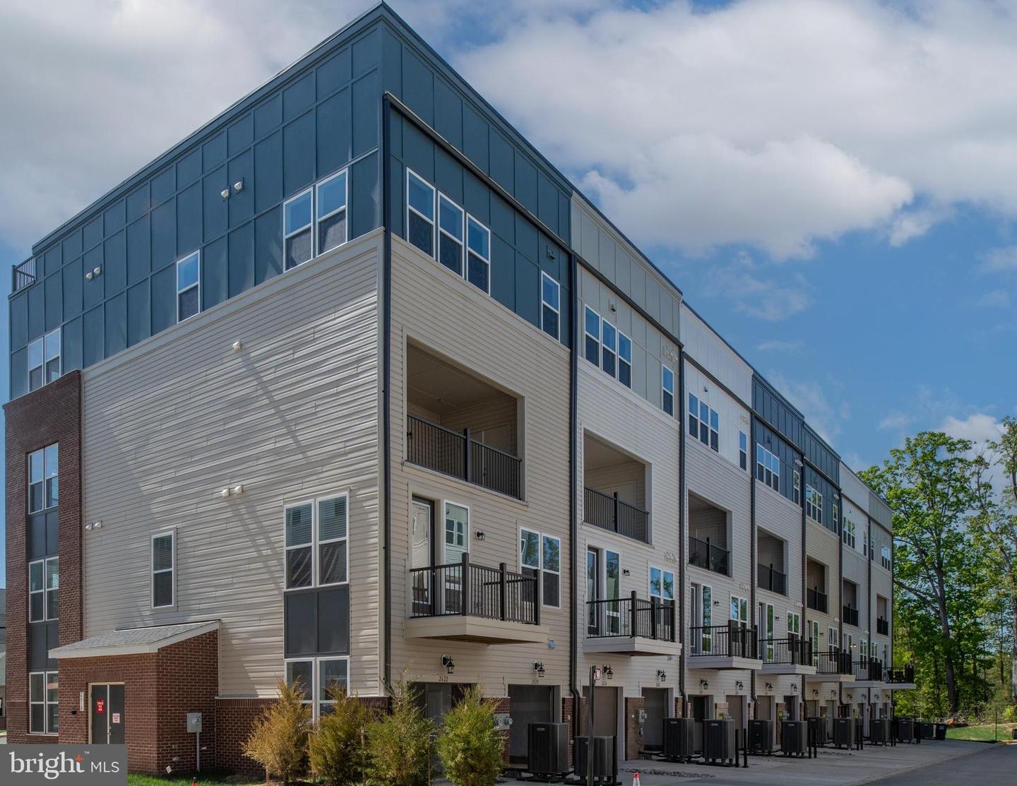 2536 NEABSCO COMMON PL, WOODBRIDGE, Virginia 22191, 2 Bedrooms Bedrooms, ,2 BathroomsBathrooms,Residential,For sale,2536 NEABSCO COMMON PL,VAPW2108664 MLS # VAPW2108664