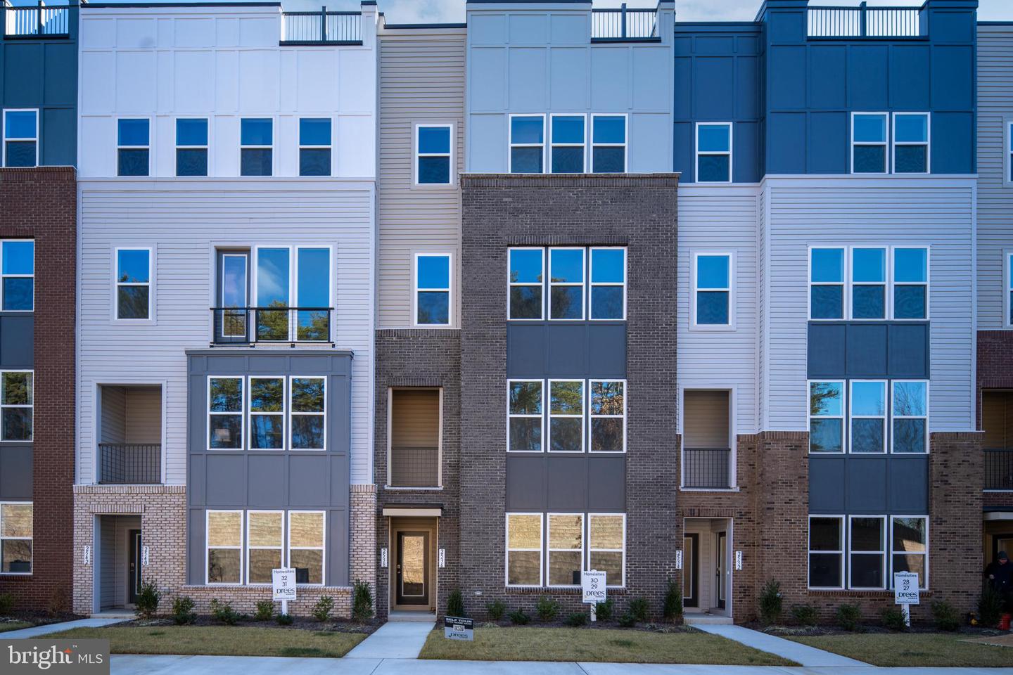 2536 NEABSCO COMMON PL, WOODBRIDGE, Virginia 22191, 2 Bedrooms Bedrooms, ,2 BathroomsBathrooms,Residential,For sale,2536 NEABSCO COMMON PL,VAPW2108664 MLS # VAPW2108664