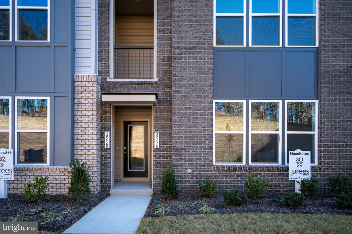 2536 NEABSCO COMMON PL, WOODBRIDGE, Virginia 22191, 2 Bedrooms Bedrooms, ,2 BathroomsBathrooms,Residential,For sale,2536 NEABSCO COMMON PL,VAPW2108664 MLS # VAPW2108664