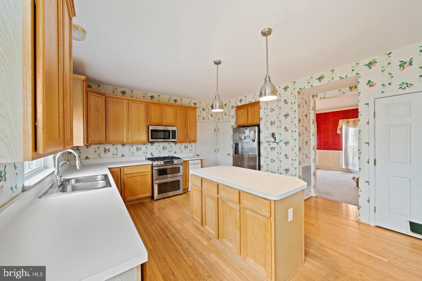 13026 LUPINE TURN, WOODBRIDGE, Virginia 22192, 5 Bedrooms Bedrooms, ,3 BathroomsBathrooms,Residential,For sale,13026 LUPINE TURN,VAPW2108674 MLS # VAPW2108674 13026 LUPINE TURN, WOODBRIDGE, Virginia 22192, 5 Bedrooms Bedrooms, ,3 BathroomsBathrooms,Residential,For sale,13026 LUPINE TURN,VAPW2108674 MLS # VAPW2108674