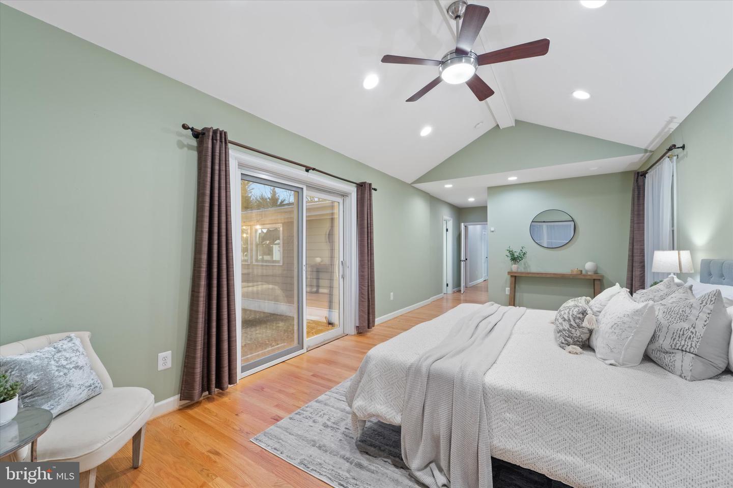 6609 WREN DR, SPRINGFIELD, Virginia 22150, 3 Bedrooms Bedrooms, ,3 BathroomsBathrooms,Residential,For sale,6609 WREN DR,VAFX2281250 MLS # VAFX2281250 6609 WREN DR, SPRINGFIELD, Virginia 22150, 3 Bedrooms Bedrooms, ,3 BathroomsBathrooms,Residential,For sale,6609 WREN DR,VAFX2281250 MLS # VAFX2281250