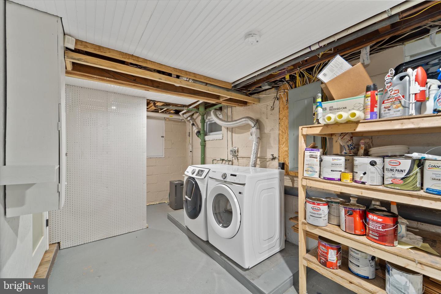 6609 WREN DR, SPRINGFIELD, Virginia 22150, 3 Bedrooms Bedrooms, ,3 BathroomsBathrooms,Residential,For sale,6609 WREN DR,VAFX2281250 MLS # VAFX2281250 6609 WREN DR, SPRINGFIELD, Virginia 22150, 3 Bedrooms Bedrooms, ,3 BathroomsBathrooms,Residential,For sale,6609 WREN DR,VAFX2281250 MLS # VAFX2281250