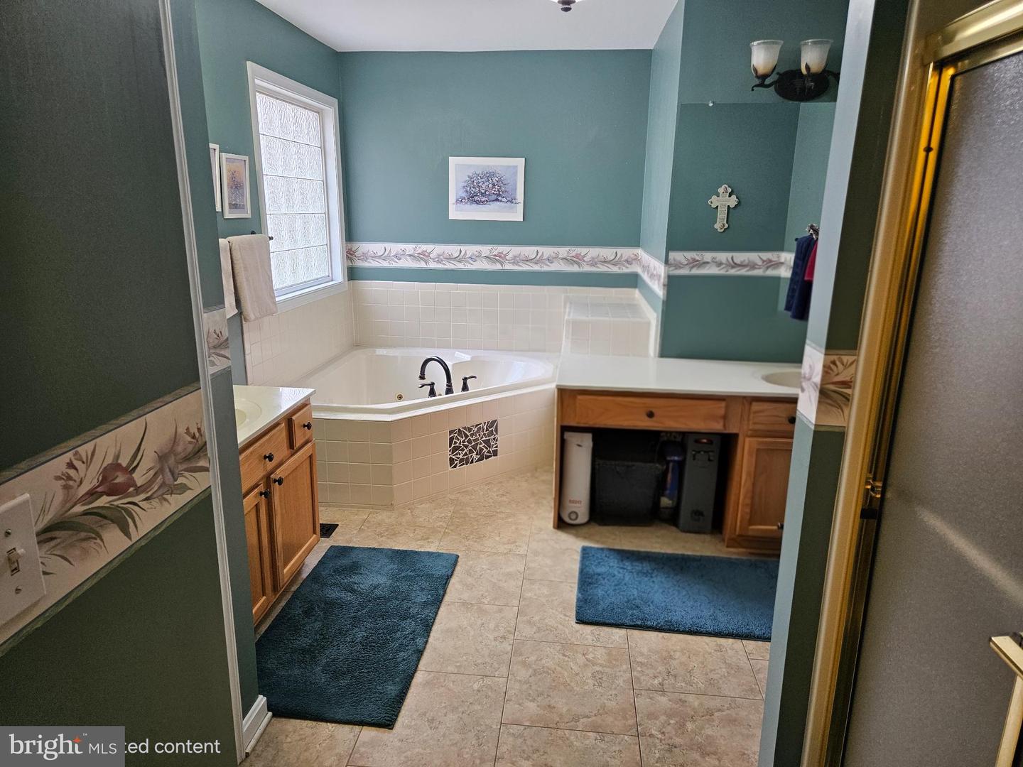 117 WILDERNESS DR, LOCUST GROVE, Virginia 22508, 3 Bedrooms Bedrooms, 6 Rooms Rooms,3 BathroomsBathrooms,Residential,For sale,117 WILDERNESS DR,VAOR2012902 MLS # VAOR2012902