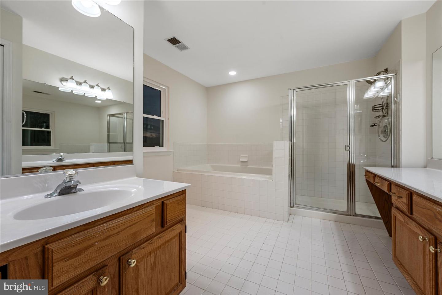 43619 PREDDY CT, ASHBURN, Virginia 20147, 4 Bedrooms Bedrooms, ,3 BathroomsBathrooms,Residential,For sale,43619 PREDDY CT,VALO2111964 MLS # VALO2111964 43619 PREDDY CT, ASHBURN, Virginia 20147, 4 Bedrooms Bedrooms, ,3 BathroomsBathrooms,Residential,For sale,43619 PREDDY CT,VALO2111964 MLS # VALO2111964