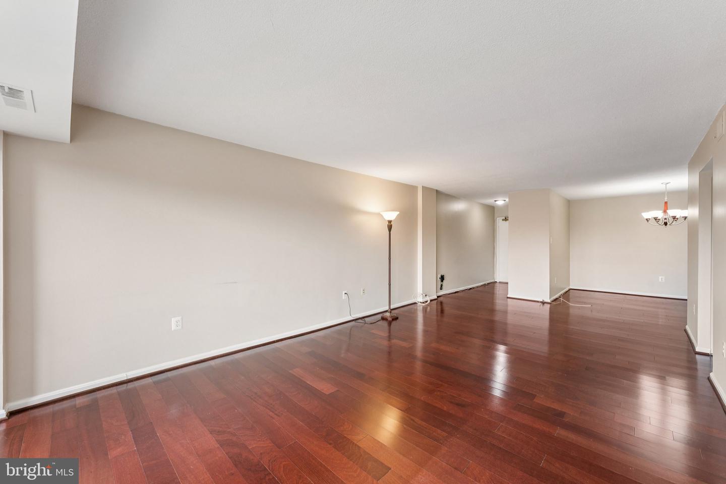 1300 ARMY NAVY DR #625, ARLINGTON, Virginia 22202, 1 Bedroom Bedrooms, ,1 BathroomBathrooms,Residential,For sale,1300 ARMY NAVY DR #625,VAAR2066624 MLS # VAAR2066624 1300 ARMY NAVY DR #625, ARLINGTON, Virginia 22202, 1 Bedroom Bedrooms, ,1 BathroomBathrooms,Residential,For sale,1300 ARMY NAVY DR #625,VAAR2066624 MLS # VAAR2066624