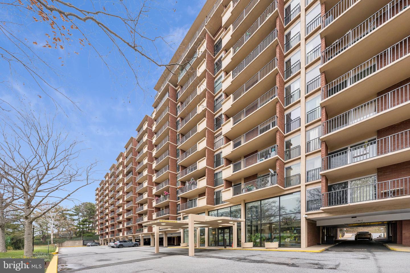 1300 ARMY NAVY DR #625, ARLINGTON, Virginia 22202, 1 Bedroom Bedrooms, ,1 BathroomBathrooms,Residential,For sale,1300 ARMY NAVY DR #625,VAAR2066624 MLS # VAAR2066624 1300 ARMY NAVY DR #625, ARLINGTON, Virginia 22202, 1 Bedroom Bedrooms, ,1 BathroomBathrooms,Residential,For sale,1300 ARMY NAVY DR #625,VAAR2066624 MLS # VAAR2066624