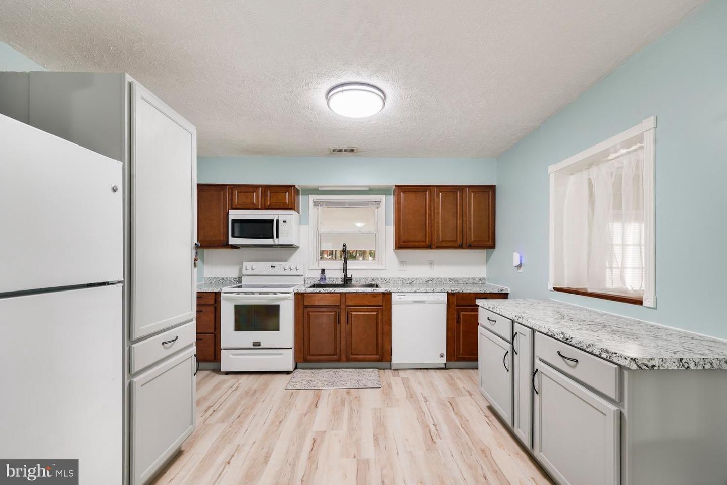 1138 LAKEVIEW DR, STAFFORD, Virginia 22556, 3 Bedrooms Bedrooms, ,1 BathroomBathrooms,Residential,For sale,1138 LAKEVIEW DR,VAST2044560 MLS # VAST2044560 1138 LAKEVIEW DR, STAFFORD, Virginia 22556, 3 Bedrooms Bedrooms, ,1 BathroomBathrooms,Residential,For sale,1138 LAKEVIEW DR,VAST2044560 MLS # VAST2044560