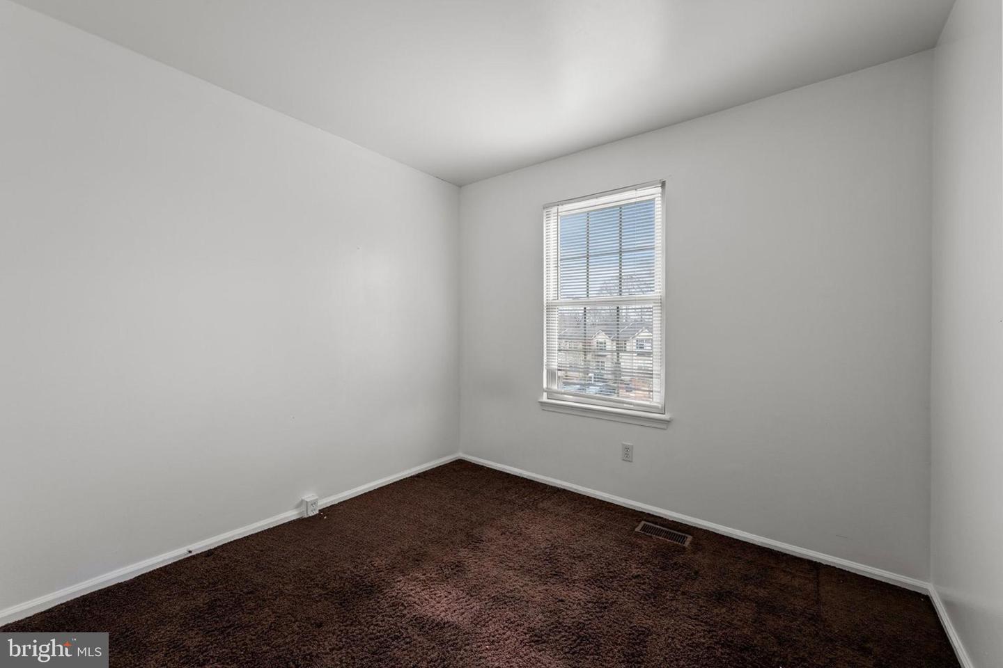 8501 CHARNWOOD CT, MANASSAS, Virginia 20111, 3 Bedrooms Bedrooms, ,2 BathroomsBathrooms,Residential,For sale,8501 CHARNWOOD CT,VAPW2108700 MLS # VAPW2108700