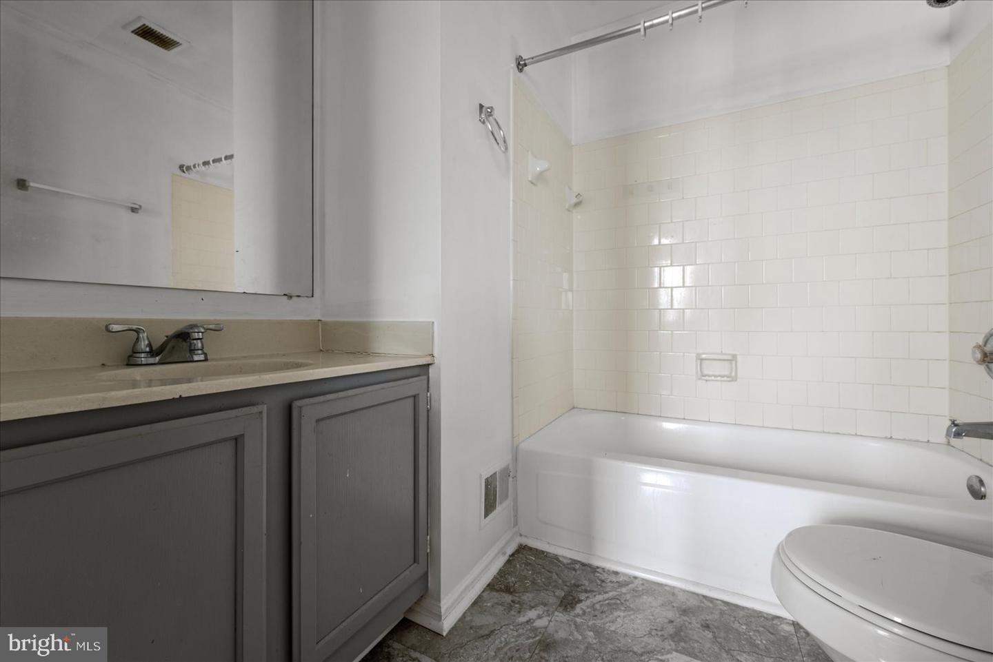 8501 CHARNWOOD CT, MANASSAS, Virginia 20111, 3 Bedrooms Bedrooms, ,2 BathroomsBathrooms,Residential,For sale,8501 CHARNWOOD CT,VAPW2108700 MLS # VAPW2108700