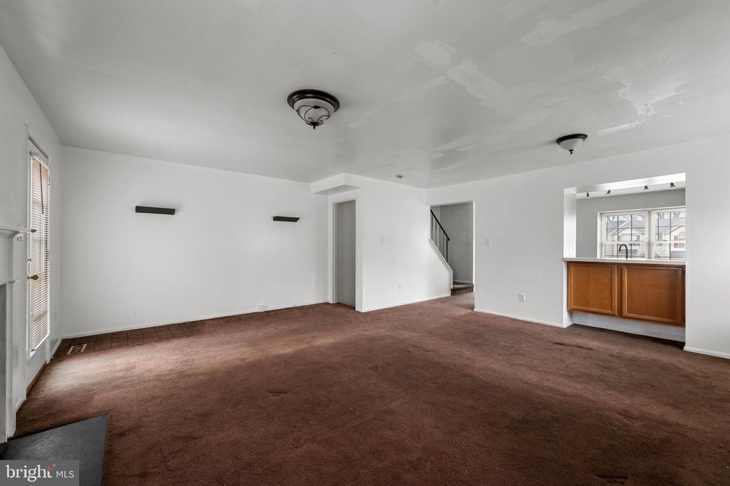 8501 CHARNWOOD CT, MANASSAS, Virginia 20111, 3 Bedrooms Bedrooms, ,2 BathroomsBathrooms,Residential,For sale,8501 CHARNWOOD CT,VAPW2108700 MLS # VAPW2108700