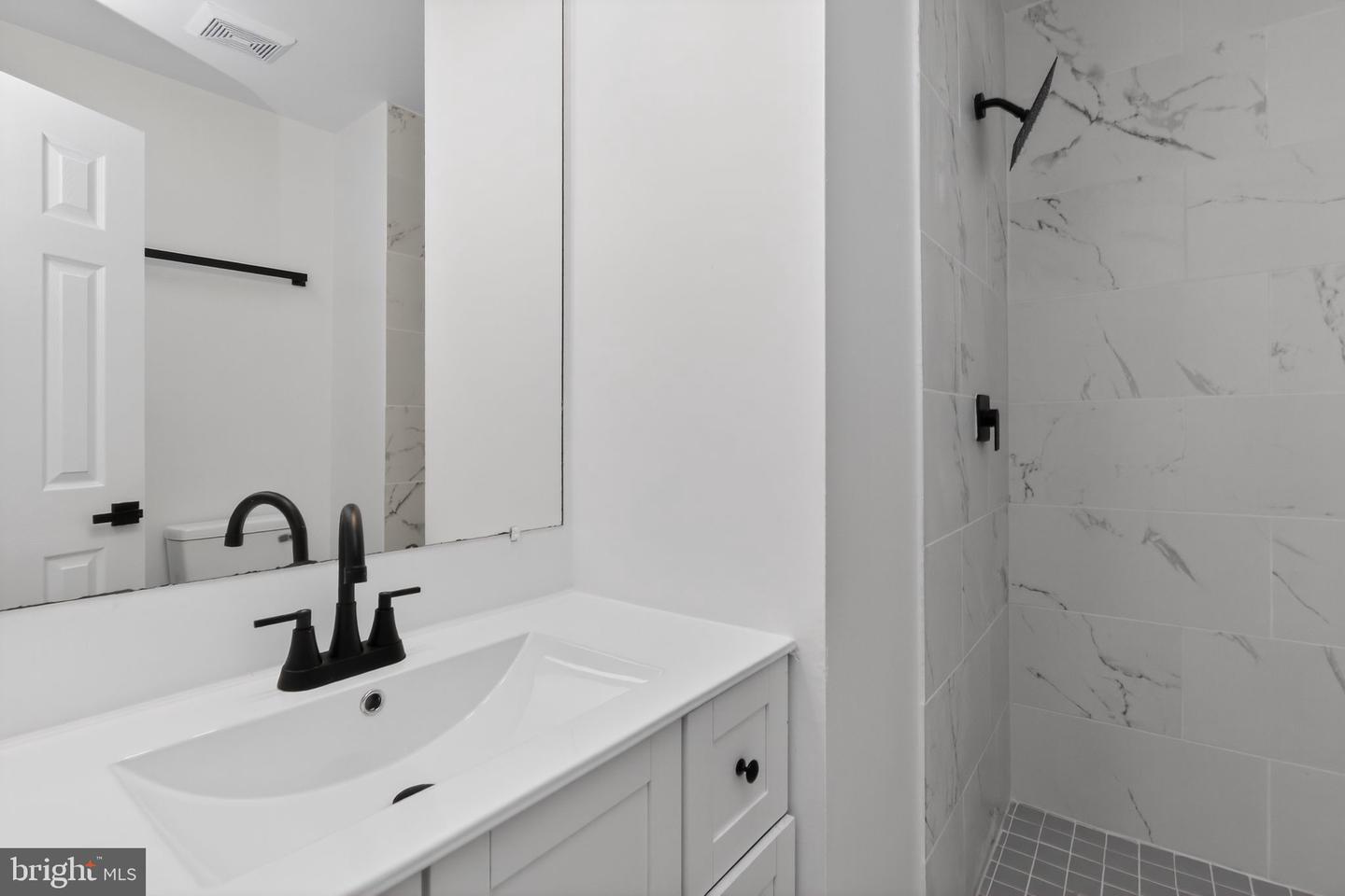 1973 PARTREE CT, WOODBRIDGE, Virginia 22191, 3 Bedrooms Bedrooms, ,2 BathroomsBathrooms,Residential,For sale,1973 PARTREE CT,VAPW2108704 MLS # VAPW2108704