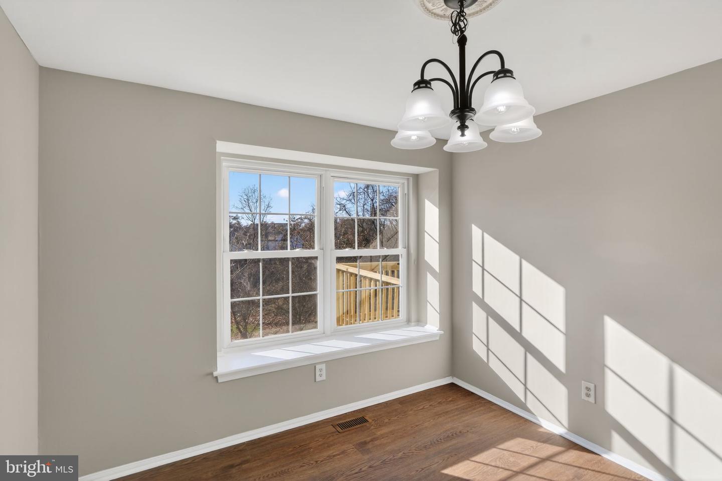 1973 PARTREE CT, WOODBRIDGE, Virginia 22191, 3 Bedrooms Bedrooms, ,2 BathroomsBathrooms,Residential,For sale,1973 PARTREE CT,VAPW2108704 MLS # VAPW2108704