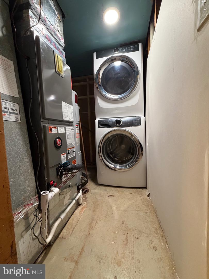 2927 PHEASANT LN, WOODBRIDGE, Virginia 22191, 4 Bedrooms Bedrooms, ,2 BathroomsBathrooms,Residential,For sale,2927 PHEASANT LN,VAPW2108718 MLS # VAPW2108718