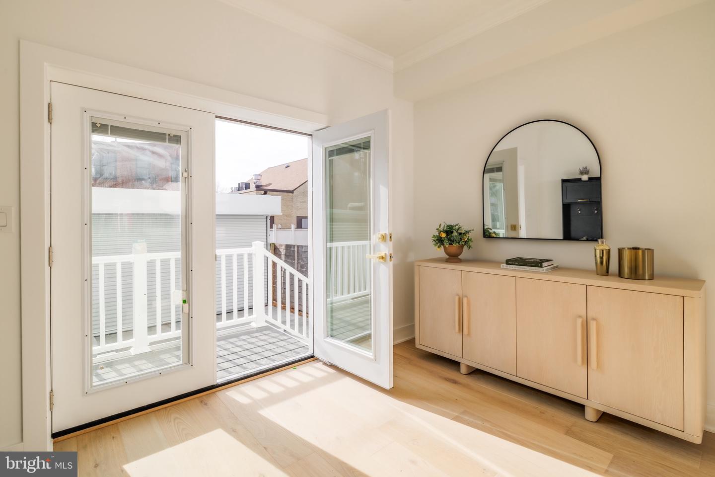 932 FRENCH ST NW, WASHINGTON, District Of Columbia 20001, 4 Bedrooms Bedrooms, ,3 BathroomsBathrooms,Residential,For sale,932 FRENCH ST NW,DCDC2234072 MLS # DCDC2234072