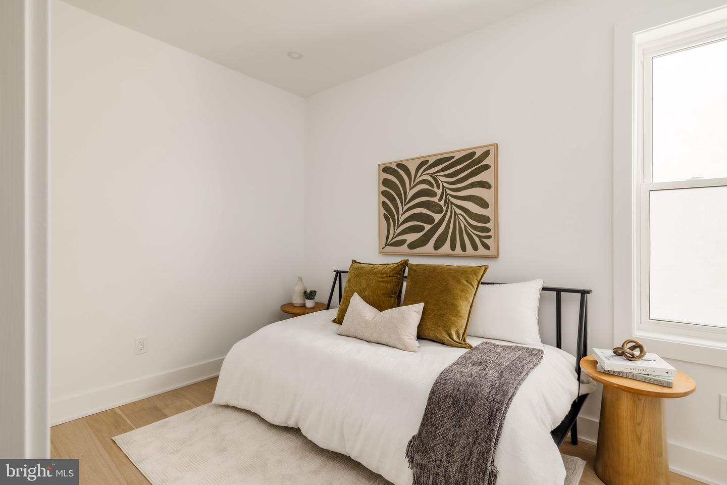 932 FRENCH ST NW, WASHINGTON, District Of Columbia 20001, 4 Bedrooms Bedrooms, ,3 BathroomsBathrooms,Residential,For sale,932 FRENCH ST NW,DCDC2234072 MLS # DCDC2234072