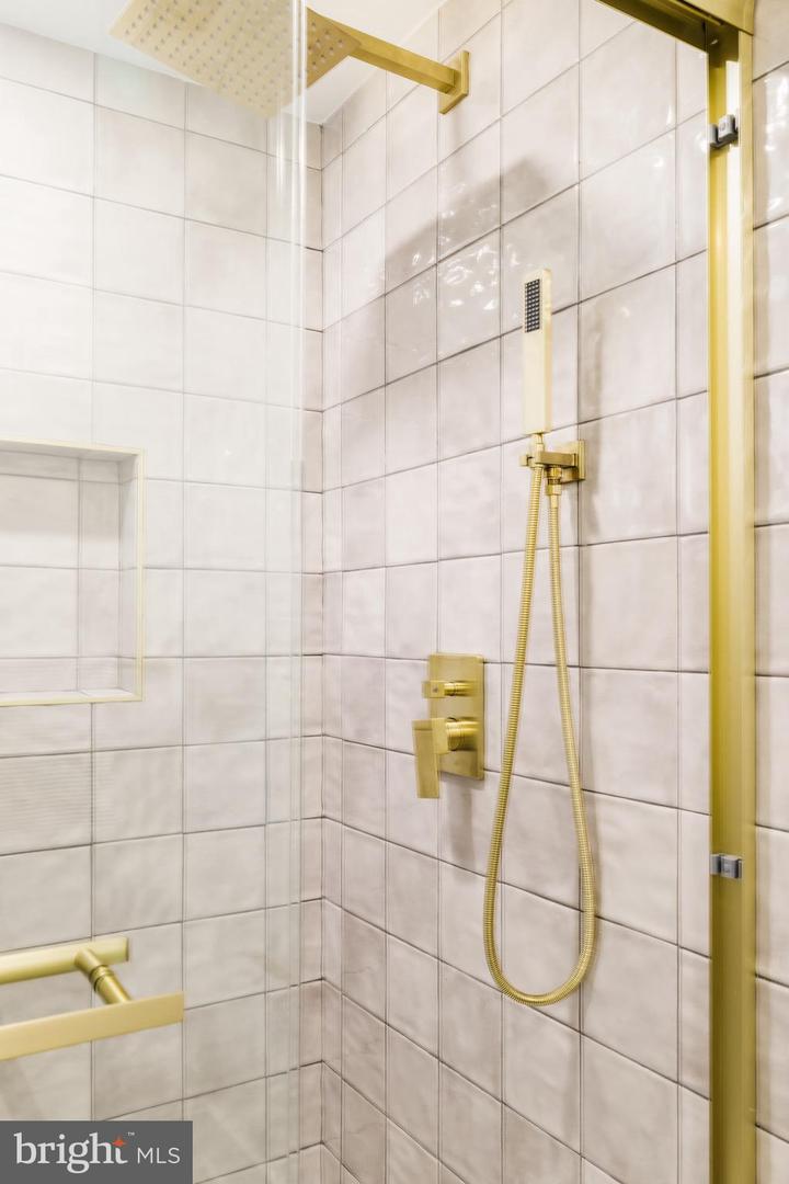 932 FRENCH ST NW, WASHINGTON, District Of Columbia 20001, 4 Bedrooms Bedrooms, ,3 BathroomsBathrooms,Residential,For sale,932 FRENCH ST NW,DCDC2234072 MLS # DCDC2234072