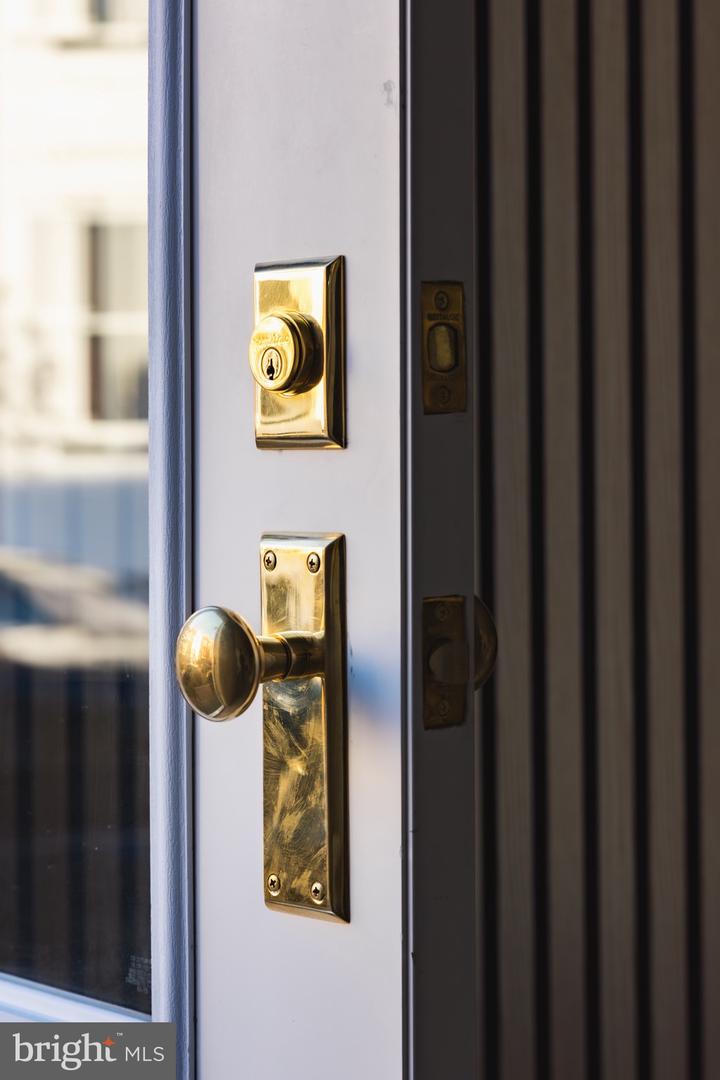 932 FRENCH ST NW, WASHINGTON, District Of Columbia 20001, 4 Bedrooms Bedrooms, ,3 BathroomsBathrooms,Residential,For sale,932 FRENCH ST NW,DCDC2234072 MLS # DCDC2234072