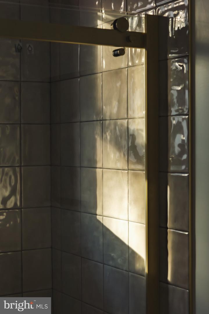 932 FRENCH ST NW, WASHINGTON, District Of Columbia 20001, 4 Bedrooms Bedrooms, ,3 BathroomsBathrooms,Residential,For sale,932 FRENCH ST NW,DCDC2234072 MLS # DCDC2234072