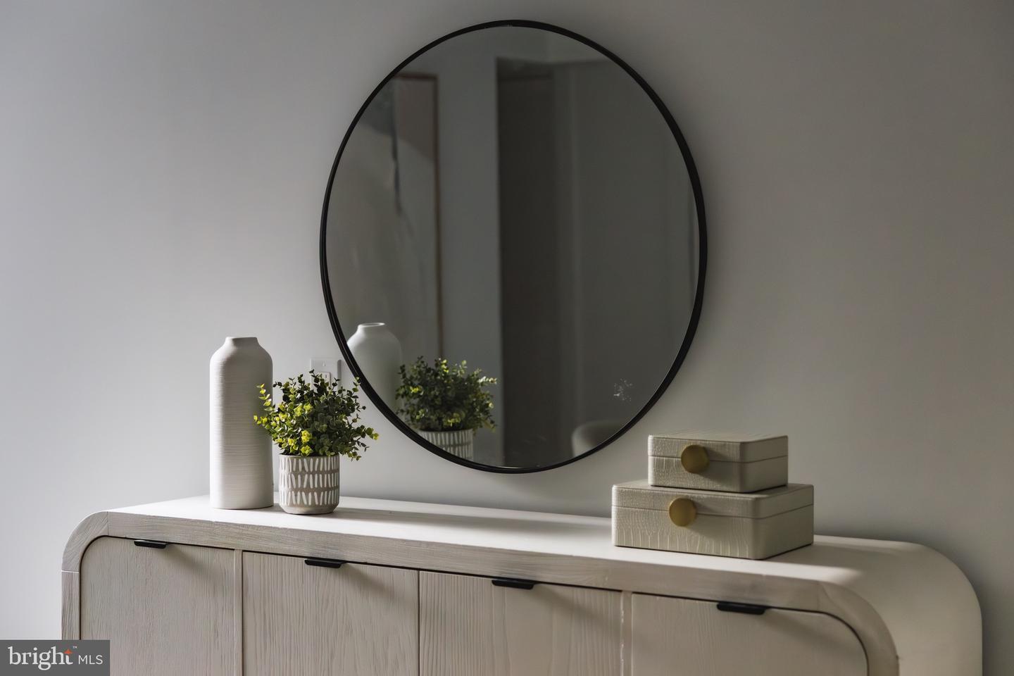 932 FRENCH ST NW, WASHINGTON, District Of Columbia 20001, 4 Bedrooms Bedrooms, ,3 BathroomsBathrooms,Residential,For sale,932 FRENCH ST NW,DCDC2234072 MLS # DCDC2234072